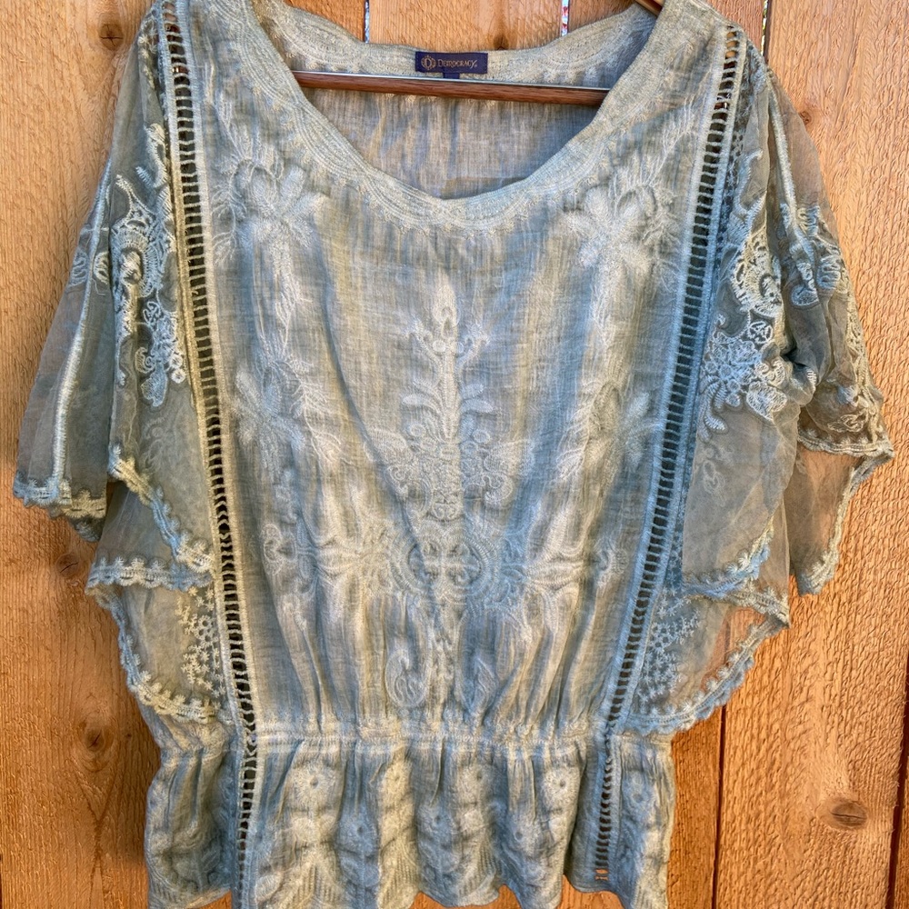 Butterfly sleeve embroidered woven top